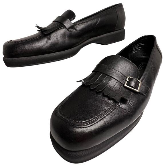 Gloria Vanderbilt Y2K Black Leather Kiltie Loafers Women Sz 8.5 Flats Comfort EC - Picture 1 of 16
